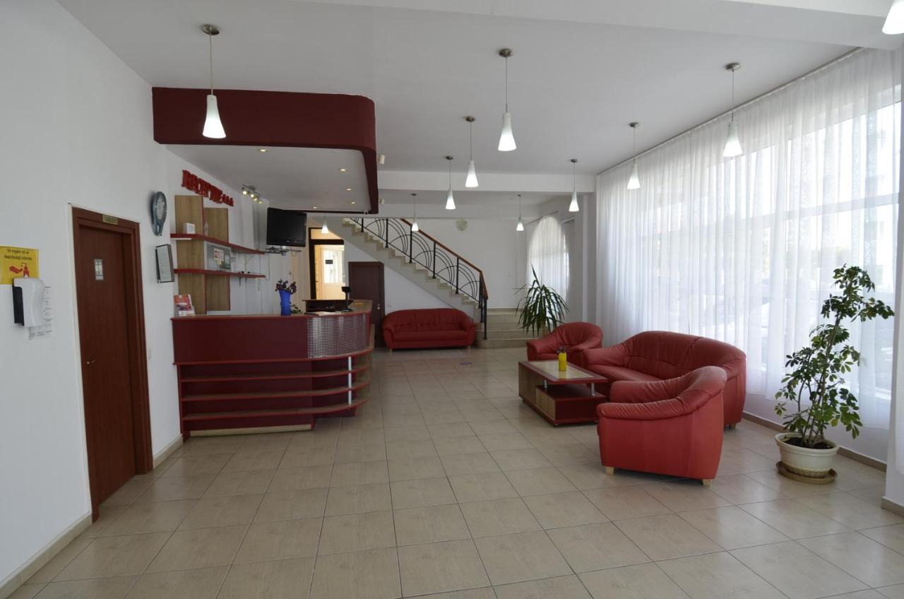 Hotel Intim Costinești Exterior foto